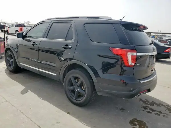 1FM5K7D80JGB08082 2018 FORD EXPLORER - Image 2