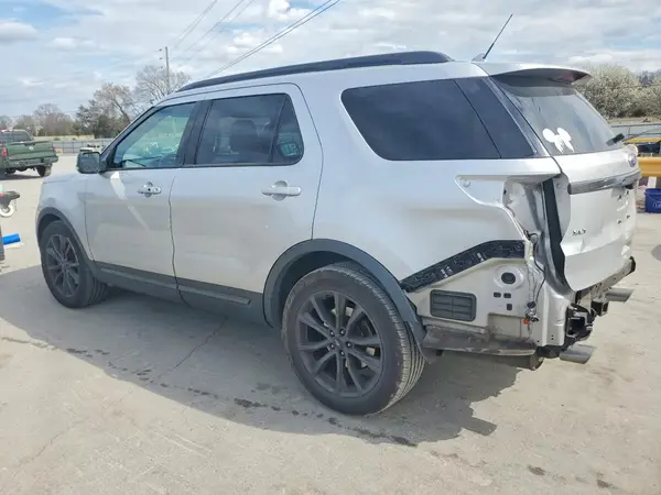 1FM5K7D80JGB79525 2018 FORD EXPLORER - Image 2