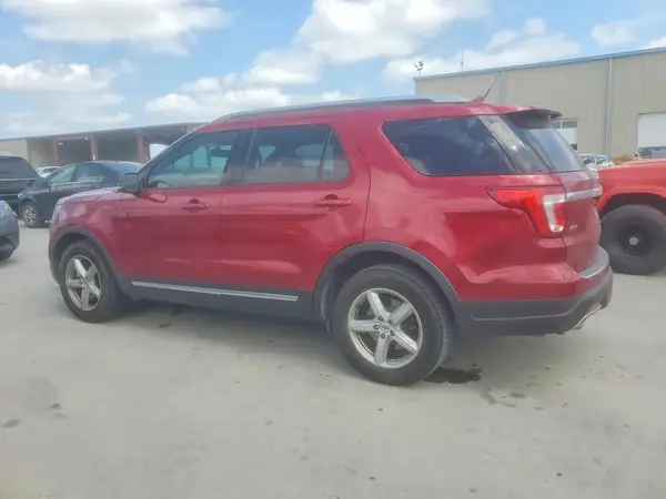 1FM5K7D80JGC68852 2018 FORD EXPLORER - Image 2
