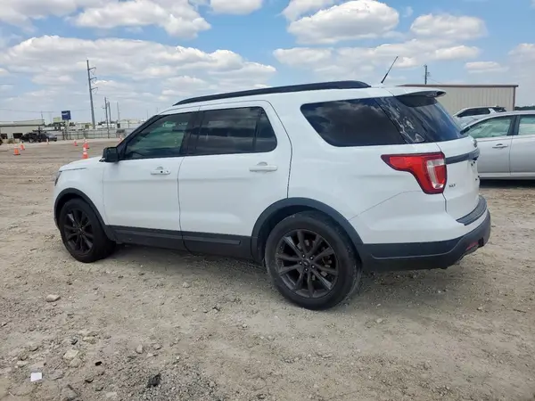 1FM5K7D80JGC68916 2018 FORD EXPLORER - Image 2