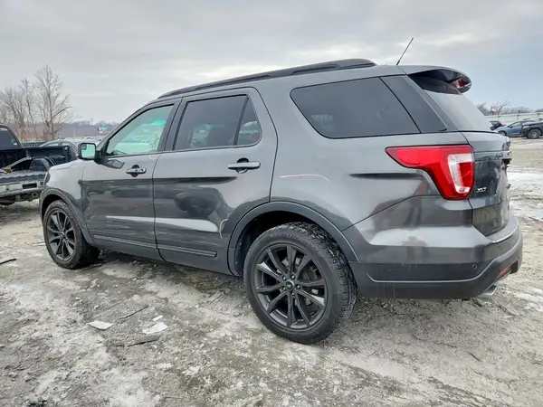 1FM5K7D80JGC85747 2018 FORD EXPLORER - Image 2