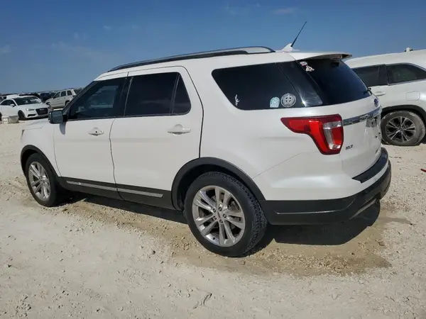 1FM5K7D80KGA59693 2019 FORD EXPLORER - Image 2