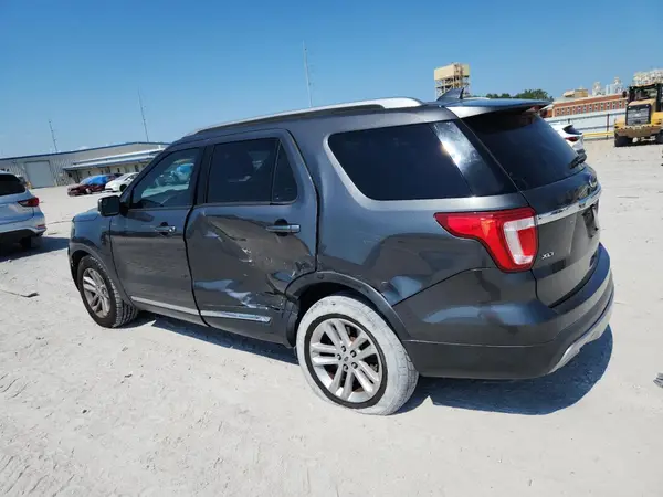 1FM5K7D81GGA42327 2016 FORD EXPLORER - Image 2