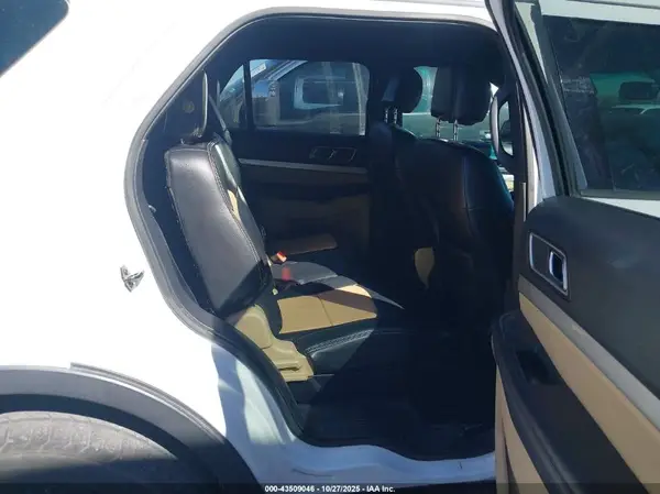 1FM5K7D81GGB17690 2016 FORD EXPLORER - Image 8