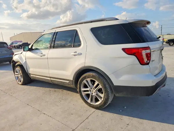 1FM5K7D81GGB93989 2016 FORD EXPLORER - Image 2
