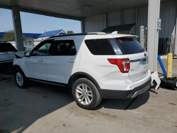 1FM5K7D81GGD20837 2016 FORD EXPLORER - Image 2