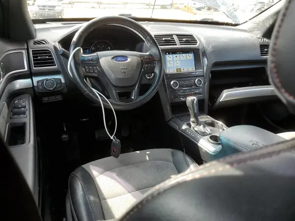 1FM5K7D81HGA02007 2017 FORD EXPLORER - Image 8