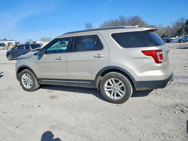 1FM5K7D81HGA54947 2017 FORD EXPLORER - Image 2