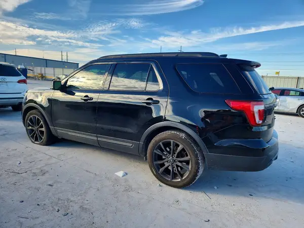1FM5K7D81HGA55239 2017 FORD EXPLORER - Image 2