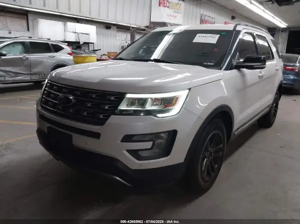 1FM5K7D81HGA69948 2017 FORD EXPLORER - Image 2