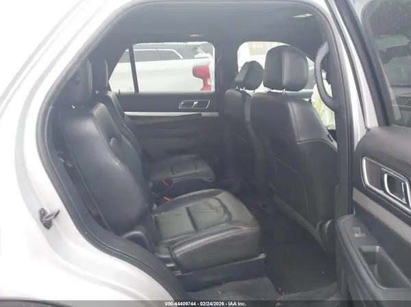 1FM5K7D81HGA73420 2017 FORD EXPLORER - Image 8