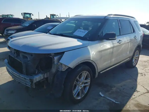 1FM5K7D81HGA75183 2017 FORD EXPLORER - Image 2