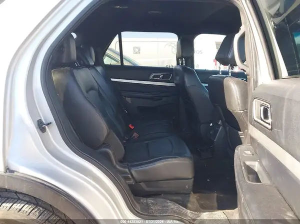 1FM5K7D81HGA75183 2017 FORD EXPLORER - Image 8