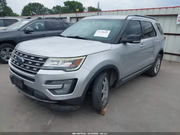 1FM5K7D81HGA93098 2017 FORD EXPLORER - Image 2