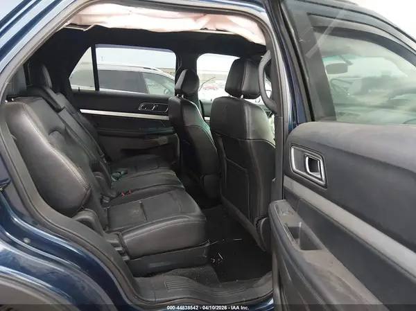 1FM5K7D81HGB04973 2017 FORD EXPLORER - Image 8