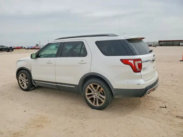 1FM5K7D81HGB06187 2017 FORD EXPLORER - Image 2