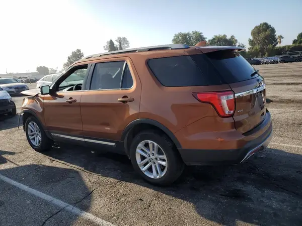1FM5K7D81HGB07081 2017 FORD EXPLORER - Image 2