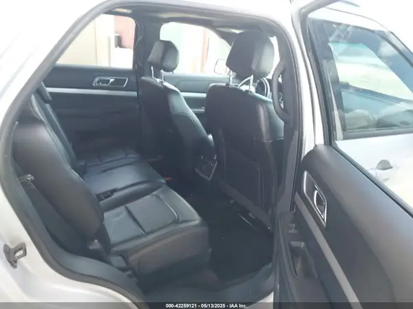 1FM5K7D81HGB29923 2017 FORD EXPLORER - Image 8