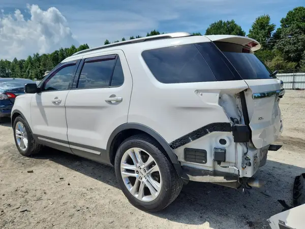 1FM5K7D81HGB45149 2017 FORD EXPLORER - Image 2