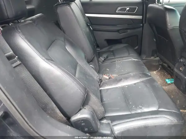 1FM5K7D81HGB50576 2017 FORD EXPLORER - Image 8