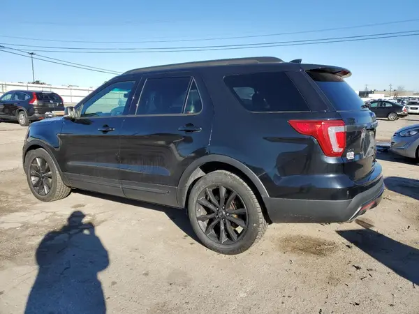 1FM5K7D81HGB69001 2017 FORD EXPLORER - Image 2