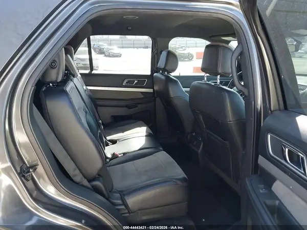1FM5K7D81HGC12624 2017 FORD EXPLORER - Image 8
