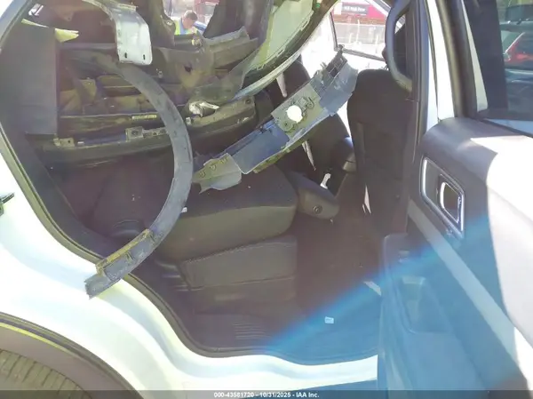 1FM5K7D81HGC29195 2017 FORD EXPLORER - Image 8