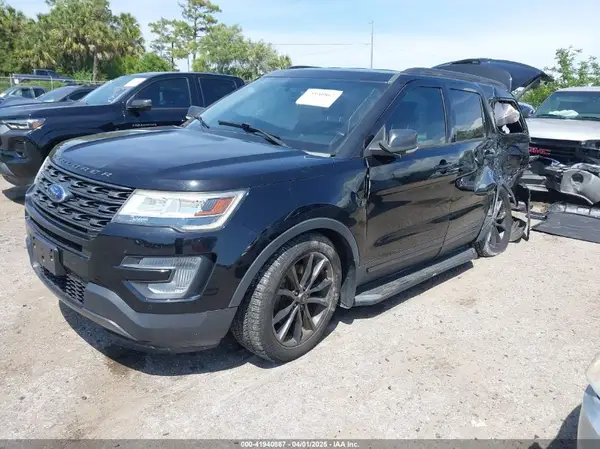1FM5K7D81HGC75089 2017 FORD EXPLORER - Image 2