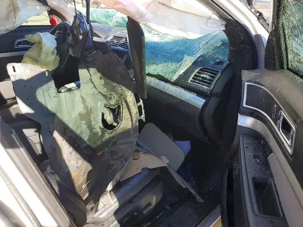 1FM5K7D81HGC98937 2017 FORD EXPLORER - Image 8
