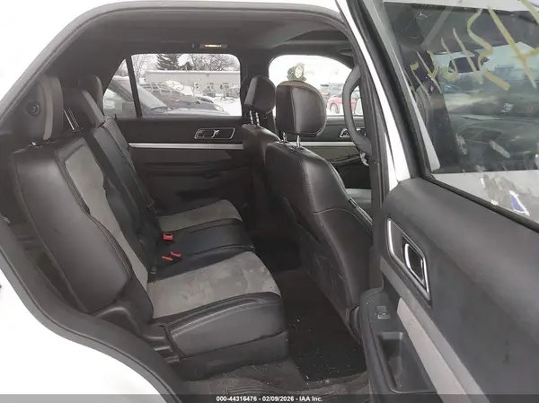 1FM5K7D81HGC99618 2017 FORD EXPLORER - Image 8