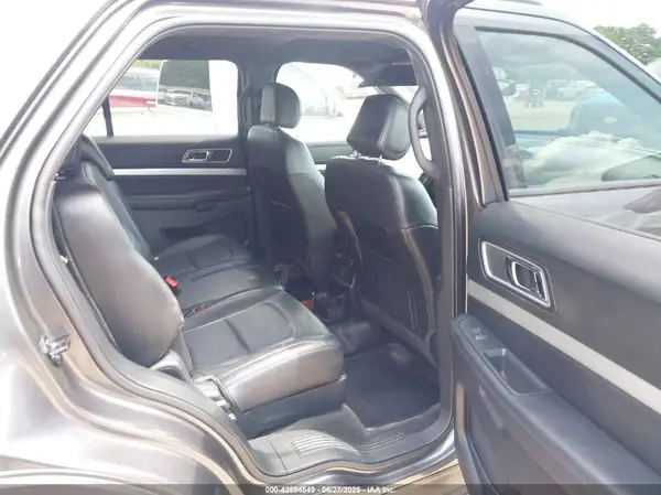 1FM5K7D81HGD10097 2017 FORD EXPLORER - Image 8
