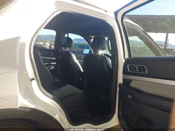 1FM5K7D81HGD35694 2017 FORD EXPLORER - Image 8