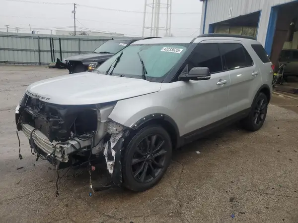 1FM5K7D81HGD38854 2017 FORD EXPLORER - Image 1