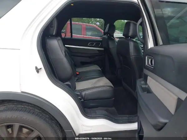1FM5K7D81HGD49787 2017 FORD EXPLORER - Image 8