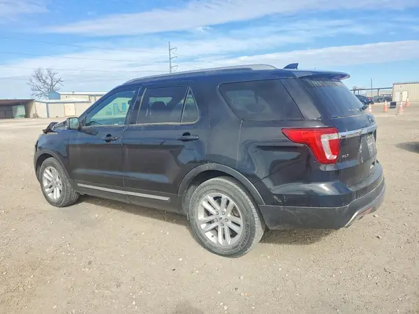 1FM5K7D81HGD53841 2017 FORD EXPLORER - Image 2