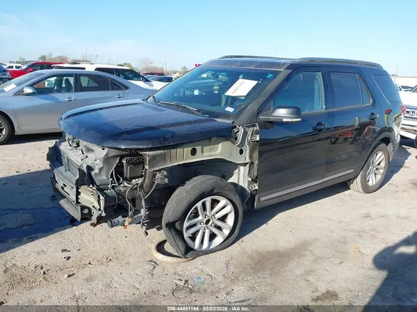 1FM5K7D81HGD85396 2017 FORD EXPLORER - Image 2
