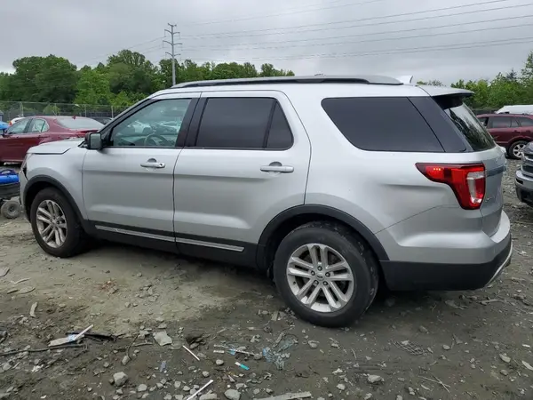 1FM5K7D81HGE13097 2017 FORD EXPLORER - Image 2