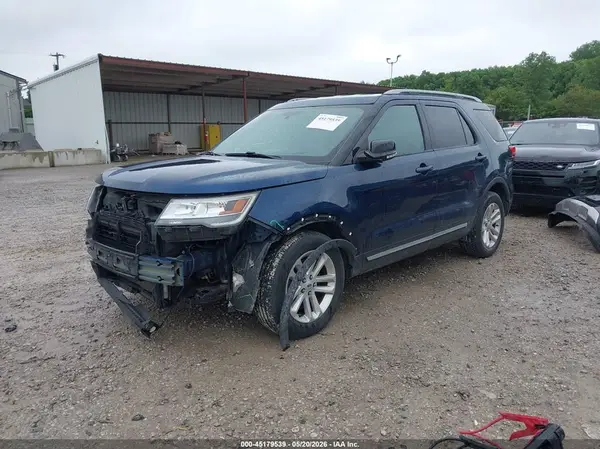 1FM5K7D81HGE21068 2017 FORD EXPLORER - Image 2