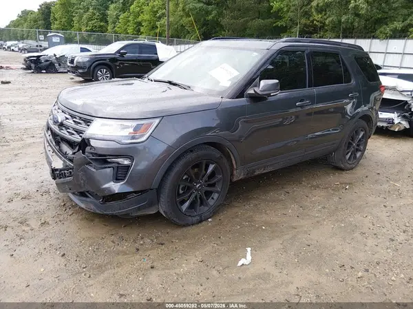 1FM5K7D81JGB25988 2018 FORD EXPLORER - Image 2