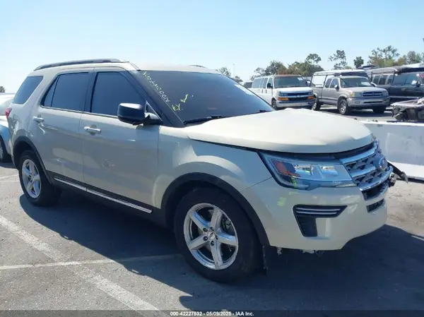 1FM5K7D81JGB56562 2018 FORD EXPLORER - Image 1