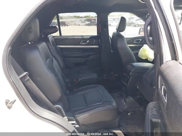 1FM5K7D81JGB74656 2018 FORD EXPLORER - Image 8