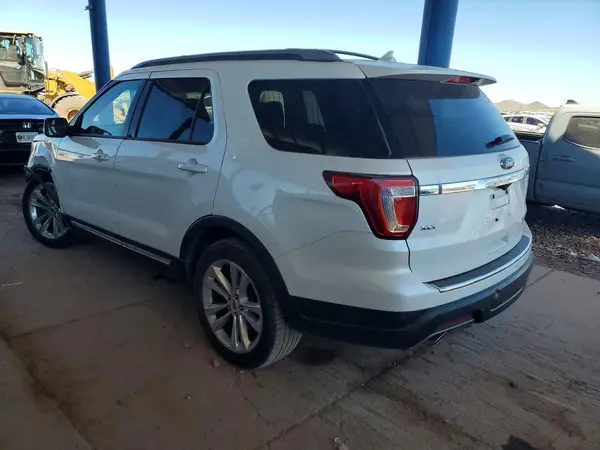 1FM5K7D81JGC00642 2018 FORD EXPLORER - Image 2
