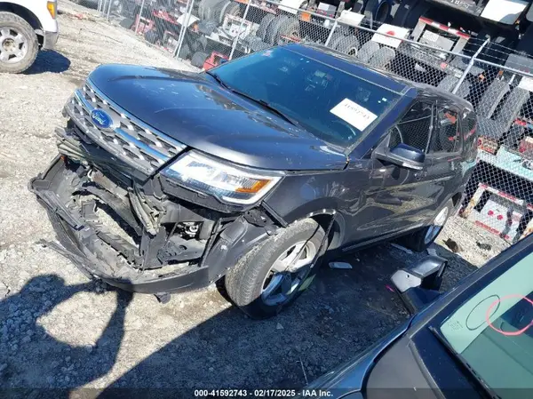 1FM5K7D81JGC03184 2018 FORD EXPLORER - Image 2