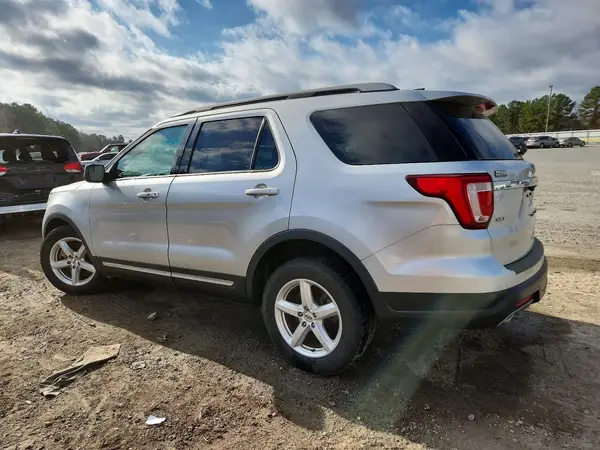1FM5K7D81JGC12063 2018 FORD EXPLORER - Image 2