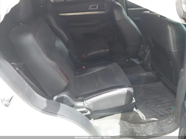 1FM5K7D81JGC27002 2018 FORD EXPLORER - Image 8