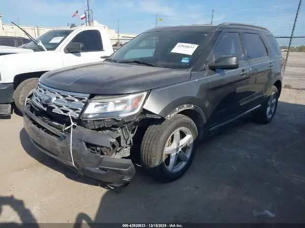 1FM5K7D81JGC27064 2018 FORD EXPLORER - Image 2