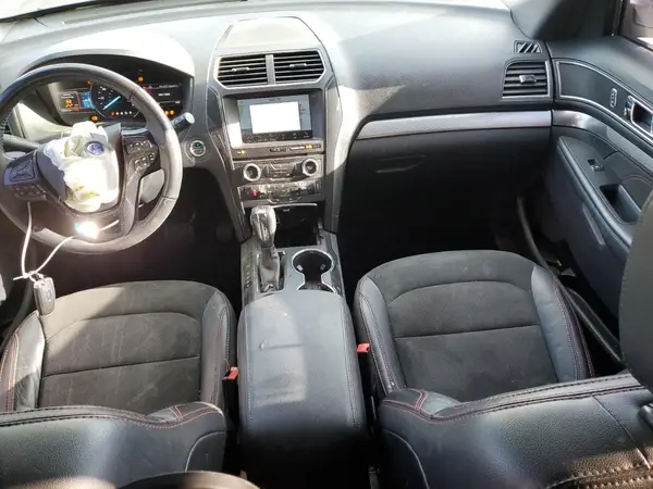 1FM5K7D81JGC40137 2018 FORD EXPLORER - Image 8