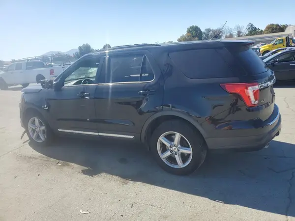 1FM5K7D81JGC73526 2018 FORD EXPLORER - Image 2