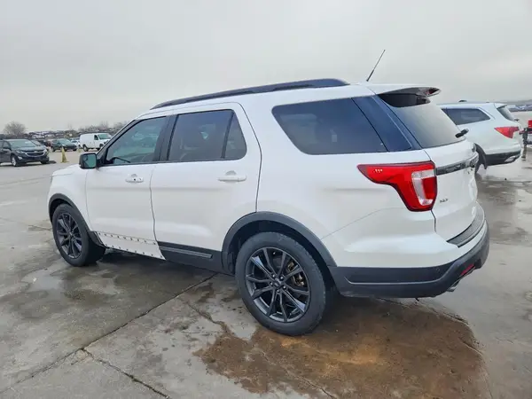 1FM5K7D81JGC85370 2018 FORD EXPLORER - Image 2