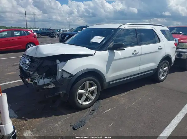 1FM5K7D81KGA03813 2019 FORD EXPLORER - Image 2